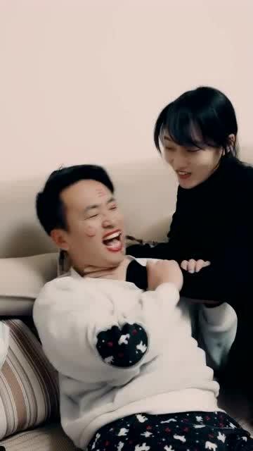 你是如何做到嫁入豪门的？游戏画面